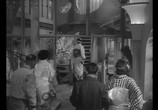 Сцена из фильма Улица стыда / Akasen chitai (1956) Улица стыда сцена 6