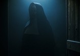 Сцена из фильма Проклятие монахини / The Nun (2018) 
