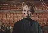 Сцена из фильма Гуттаперчевый мальчик (1957) Гуттаперчевый мальчик сцена 2