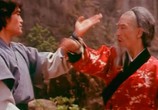 Сцена из фильма Смертельный поединок мастеров кунг-фу / He xing dao shou tang lang tui (1979) Смертельный поединок мастеров кунг-фу сцена 7