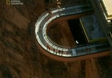 Сцена из фильма National Geographic: Суперсооружения: Подвесной мост над Гранд-Каньоном / MegaStructures: Grand Canyon Skywalk (2009) 