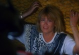 Сцена из фильма Студентки в кегельбане беса / Sorority Babes in the Slimeball Bowl-O-Rama (1988) Студентки в кегельбане беса сцена 2