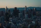 Сцена из фильма Сумерки над Лос-Анджелесом / Twilight Over Los Angeles (2018) Сумерки над Лос-Анджелесом сцена 4