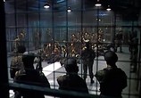 Сцена из фильма Королевская битва 2 / Batoru rowaiaru II: Chinkonka (2003) Королевская битва 2 сцена 3