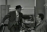 Сцена из фильма Совершенно некстати / Comme un cheveu sur la soupe (1957) Совершенно некстати сцена 3