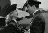 Сцена из фильма Янки в Королевских ВВС / A Yank in the R.A.F (1941) Янки в Королевских ВВС сцена 2