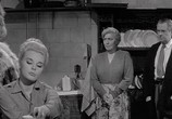 Сцена из фильма Победители / The Victors (1963) Победители сцена 17