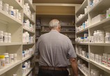 Сцена из фильма Фармацевт / The Pharmacist (2020) Фармацевт сцена 2