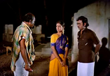 Сцена из фильма Ложная клятва / Munthanai Mudichu (1984) 