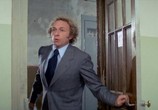 Сцена из фильма Он начинает сердиться, или Горчица бьет в нос / la Moutarde me monte au nez (1974) Он начинает сердиться, или Горчица бьет в нос сцена 3