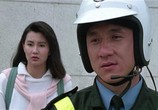 Сцена из фильма Полицейская история 2 / Ging chaat goo si juk jaap (1988) Полицейская история 2 сцена 2
