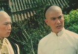 Сцена из фильма Молодой герой из Шаолиня 2 / The Young Hero of Shaolin 2 (1986) Молодой герой из Шаолиня 2 сцена 2