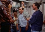 Сцена из фильма Большой человек: Необычная страховка / Big Man: Polizza droga (1988) Большой человек: Необычная страховка сцена 11