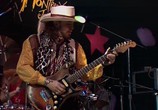 Сцена из фильма Stevie Ray Vaughan and Double Trouble - Live at Montreux (2004) Stevie Ray Vaughan and Double Trouble - Live at Montreux сцена 3