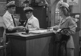 Фильм Эбботт и Костелло встречают Франкенштейна / Bud Abbott Lou Costello Meet Frankenstein (1948) - cцена 1
