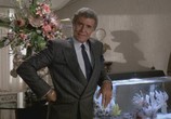 Фильм Голый пистолет: из архивов полиции! / The Naked Gun:From the Files of Police Squad! (1988) - cцена 4
