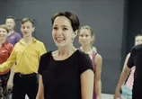 Сцена из фильма Танец для двоих (2020) 