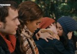 Сцена из фильма Первая любовь / Parle tout bas, si c'est d'amour (2012) Первая любовь сцена 12