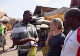 ТВ Что почём на рынке в Котону / Marches sur terre (2016) - cцена 4