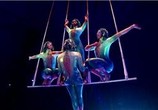 Сцена из фильма Цирк Солнца: Варекай / Cirque Du Soleil: Varekai (2003) Цирк Солнца: Варекай сцена 7