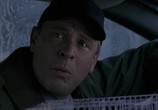 Сцена из фильма Ливень / Hard Rain (1998) Ливень