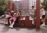 Сцена из фильма Бруклинская рокировка / Queens Logic (1991) Бруклинская рокировка сцена 10