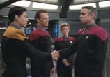 Сцена из фильма Звездный путь: Вояджер / Star Trek: Voyager (1995) Звездный путь: Вояджер сцена 6