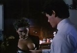 Сцена из фильма Жар под кожей / Le feu sous la peau (1985) Жар под кожей сцена 2