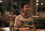 Сцена из фильма Маленький комик с большим сердцем / Baan Chan Talok Wai Korn (2010) Маленький комик с большим сердцем сцена 2