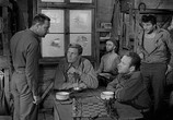 Сцена из фильма Лагерь для военнопленных №17 / Stalag 17 (1952) Лагерь для военнопленных №17 сцена 4