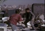 Сцена из фильма Война на крышах / Rooftops (1989) Война на крышах сцена 16