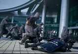 Сцена из фильма Армия мёртвых в Пусане / Bangbeom: jaechaui (2021) 