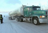 Сцена из фильма Ледовый путь дальнобойщиков / Ice Road Truckers (2007) 