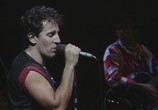 Сцена из фильма Bruce Springsteen - The Complete Video Anthology 1978-2000 (2000) Bruce Springsteen - The Complete Video Anthology 1978-2000 сцена 2