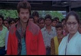 Сцена из фильма Сдержать клятву / Roop Ki Rani Choron Ka Raja (1993) 