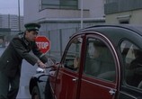 Фильм Попался, или Шпионские игры / Gotcha! (1985) - cцена 1