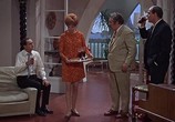 Сцена из фильма Горячие миллионы / Hot Millions (1968) Горячие миллионы сцена 18