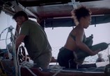 Сцена из фильма Нападение шестиглавой акулы / 6-Headed Shark Attack (2018) Нападение шестиглавой акулы сцена 5