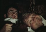 Сцена из фильма Чужая жена и муж под кроватью (1984) Чужая жена и муж под кроватью сцена 4