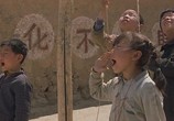 Сцена из фильма Ни на одного меньше / Yi ge dou bu neng shao (1999) Ни на одного меньше сцена 3