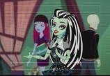 Сцена из фильма Школа монстров / Monster High: New Ghoul at School	  (2010) 