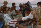 Сцена из фильма Обратно на пляж / Back to the Beach (1987) 