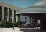 Сцена из фильма Земля против летающих тарелок / Earth vs. The Flying Saucers (1956) Земля против летающих тарелок сцена 2