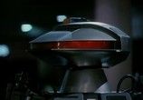 Сцена из фильма Роботы - убийцы / Chopping Mall (1986) Роботы - убийцы сцена 1