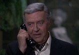 Сцена из фильма Коломбо: Смерть в оранжерее / Columbo: The Greenhouse Jungle (1972) Коломбо: Смерть в оранжерее сцена 2