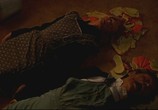 Сцена из фильма Рука-убийца / Idle Hands (1999) Рука-убийца сцена 3