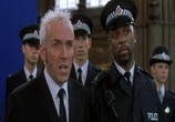 Сцена из фильма Надзиратель / The Parole Officer (2001) Надзиратель сцена 3