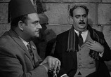 Сцена из фильма Сирокко / Sirocco (1951) Сирокко сцена 2