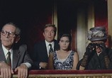 Сцена из фильма Большая кукла / La bambolona (1968) Большая кукла сцена 11