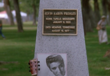 Сцена из фильма Элвис покинул здание / Elvis Has Left the Building (2004) 